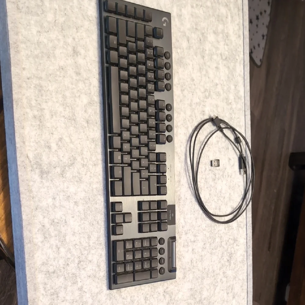 Logitech Black Wireless Keyboard Base